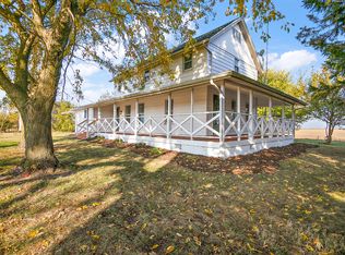 2773 N 900 East Rd, Ashkum, IL 60911