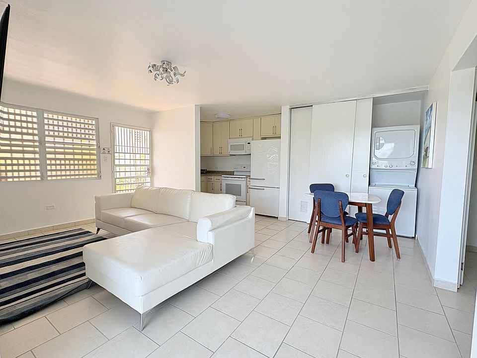 1st image of 318 Calle Citadel #301