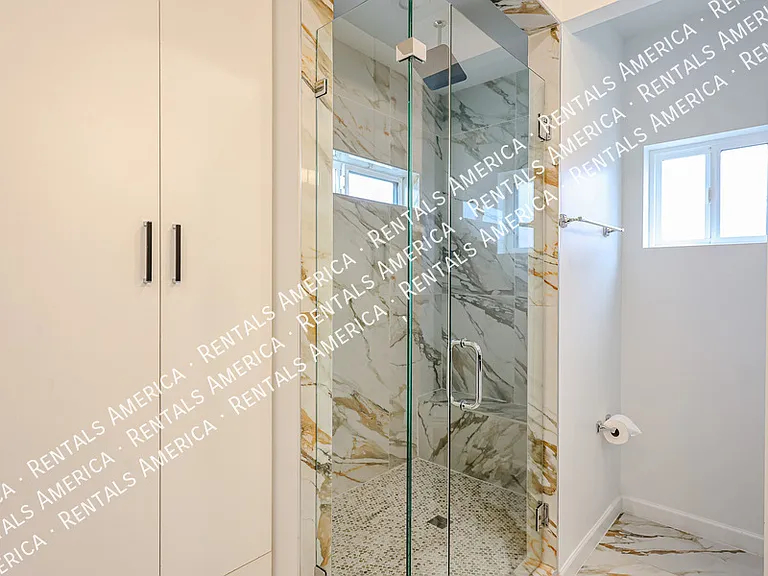 347 E La Mirada Dr — Photo 35