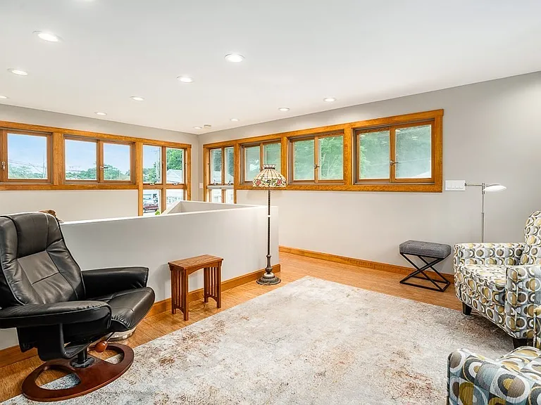 82 Bass Ave — Photo 11