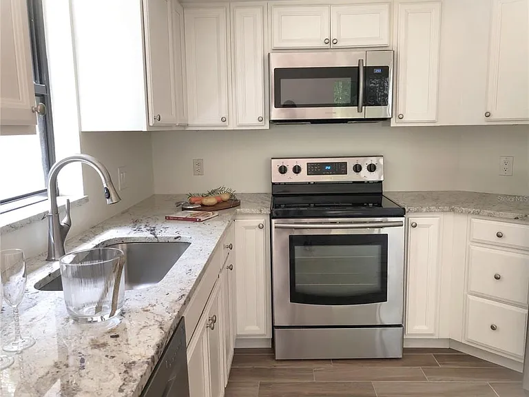 1664 Starling Dr #101 — Photo 10