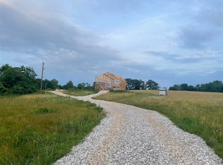 340 M Johnson Rd, Smiths Grove, KY 42171