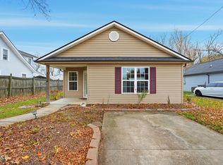 2504 Overlook Rd, Kingsport, TN 37664