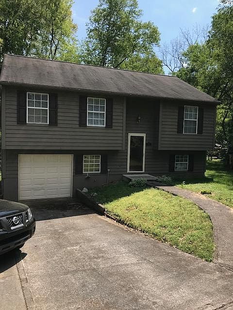 1st image of 1620 Summerhill Dr