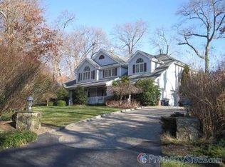 9 Bryan Meadow Path, Northport, NY 11768
