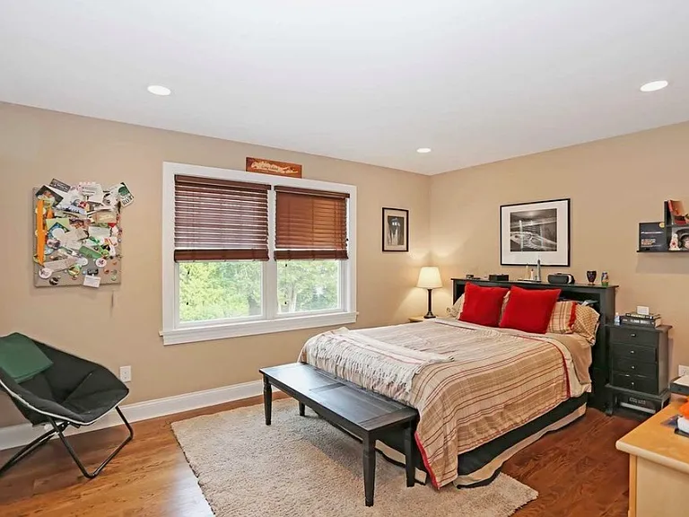 43 Shore Rd — Photo 22