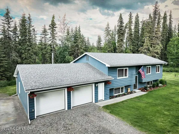 3052 Springs Blvd, North Pole, AK 99705