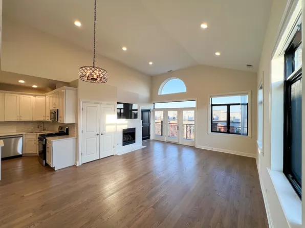 1701 W Chicago Ave Unit 2, Chicago, IL 60622