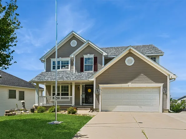 2726 Fayrdale Dr, Des Moines, IA 50320