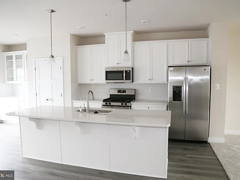 1790 Atlas Dr — Photo 8