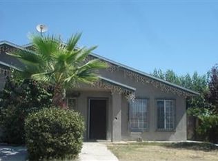 217 Liberty Ln, Delano, CA