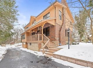 130 Camberwell Dr, Pittsburgh, PA