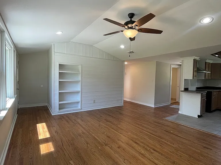 11 Conaway Rd — Photo 9