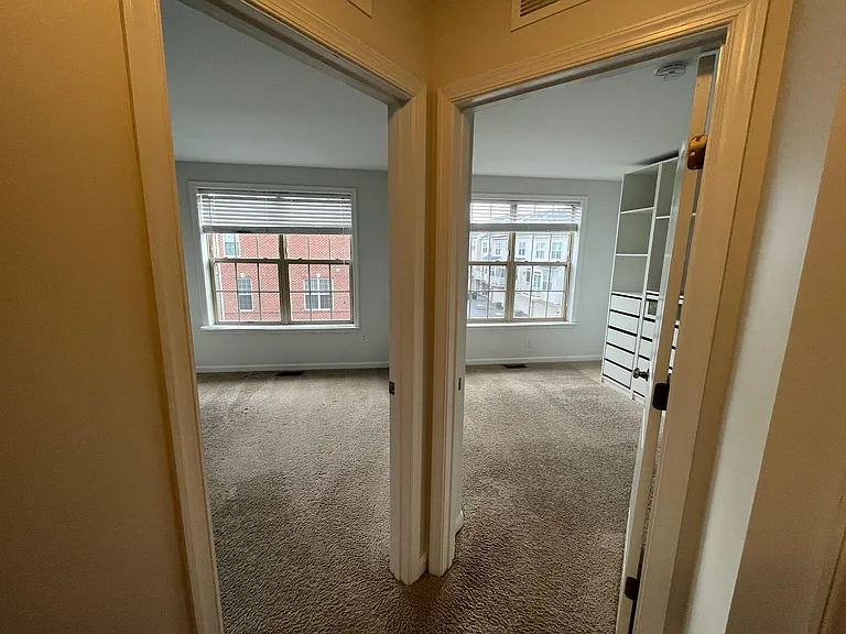 9507 Smithview Pl — Photo 22