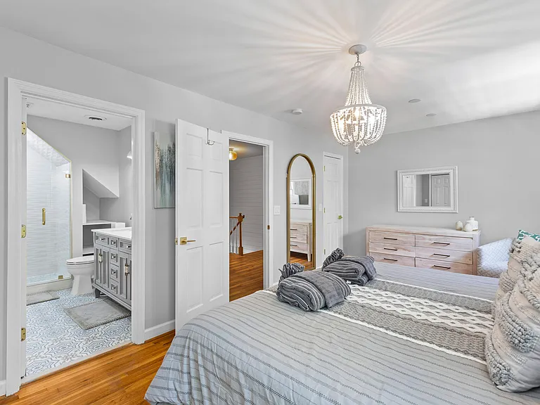 146 Broad St #B — Photo 26