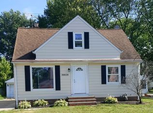 30020 Mildred Dr, Willowick, OH