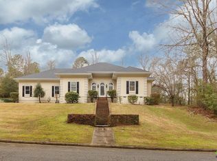 623 Walton Way, Macon, GA 31204