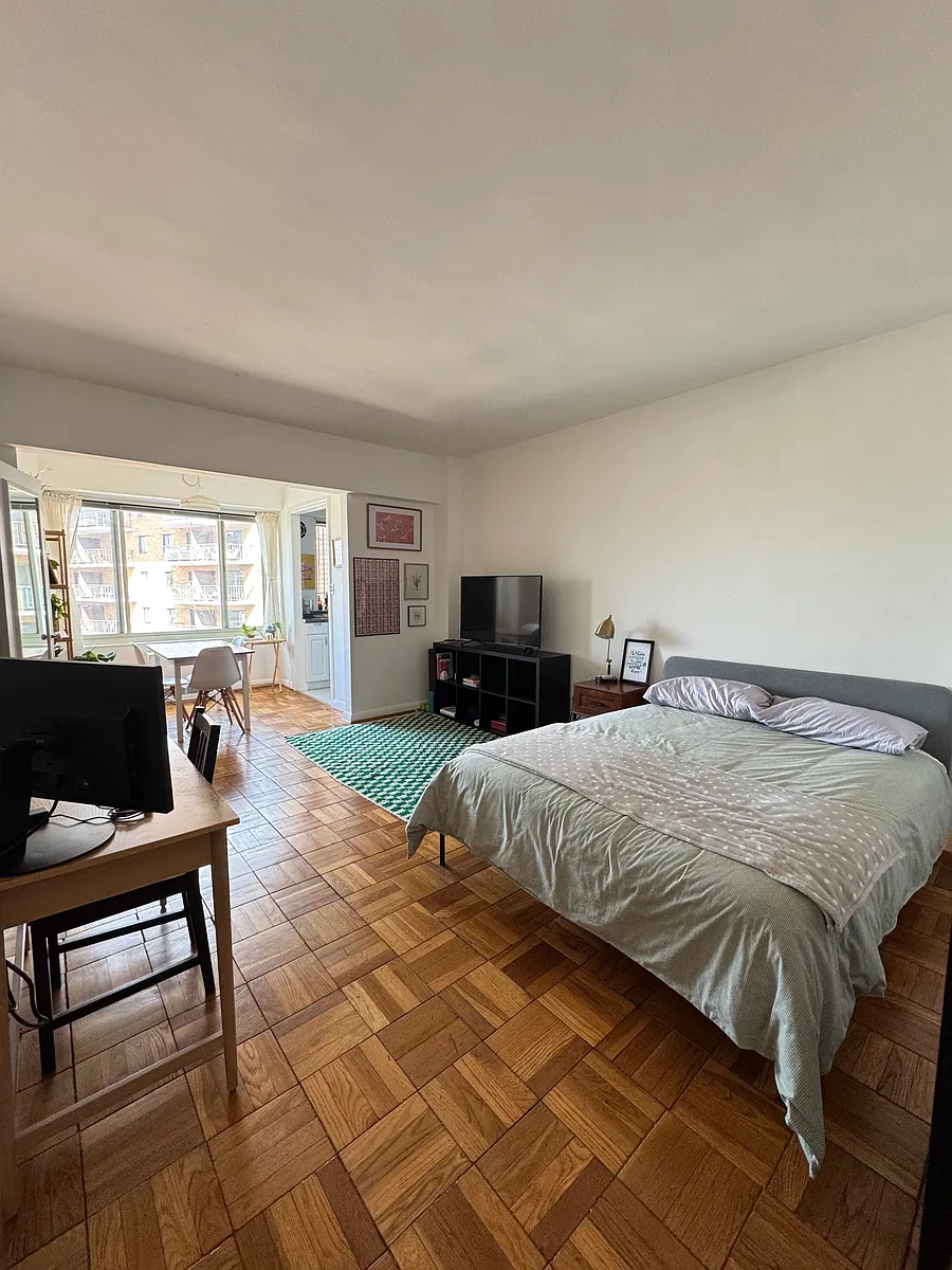 Building Photo - 1727 Massachusetts Ave NW #617