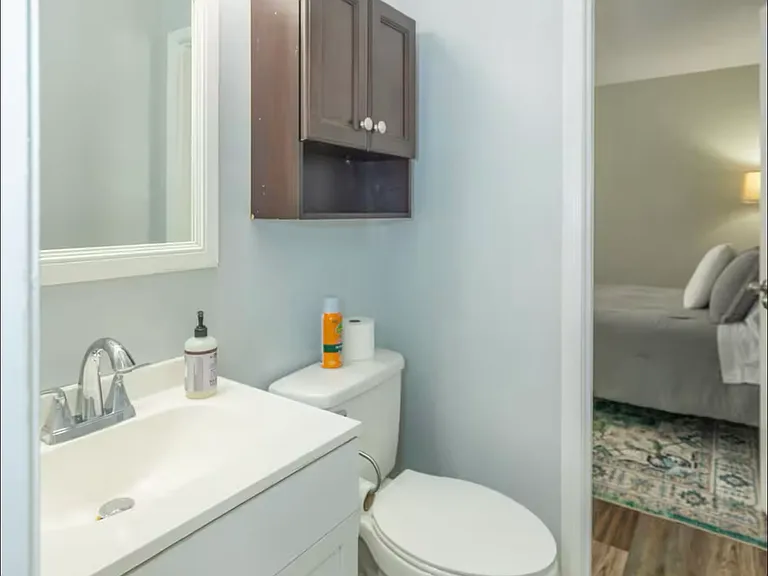1512 Veterans Pkwy — Photo 10