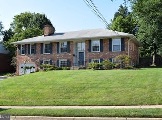 6220 Mori St, Mc Lean, VA 22101