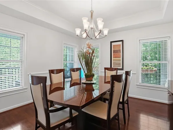 3275 Lenox Rd NE APT 301, Atlanta, GA 30324