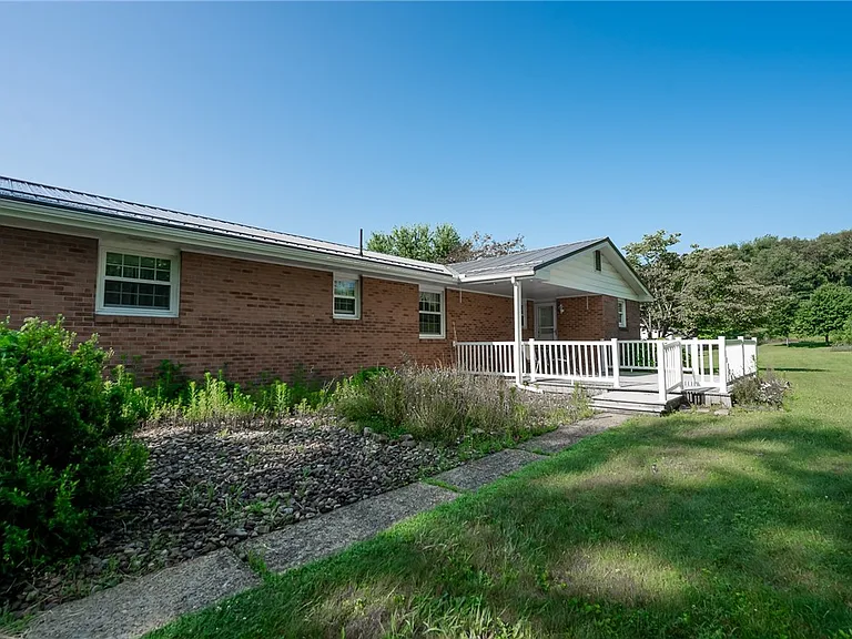 963 Stonebraker Rd — Photo 23