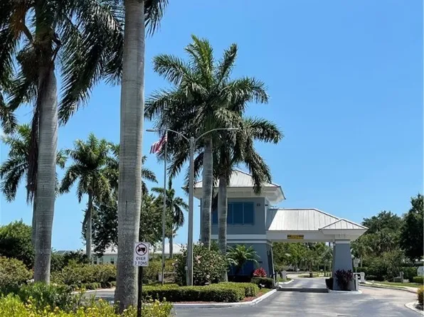 18529 Royal Hammock Blvd, Naples, FL 34114