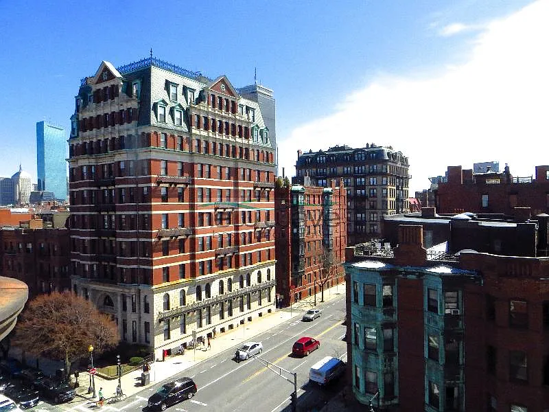 1 bed, 500 sqft, $3,200 — Photo 4