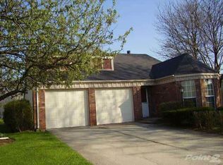 6613 Pointe East Ct, Indianapolis, IN