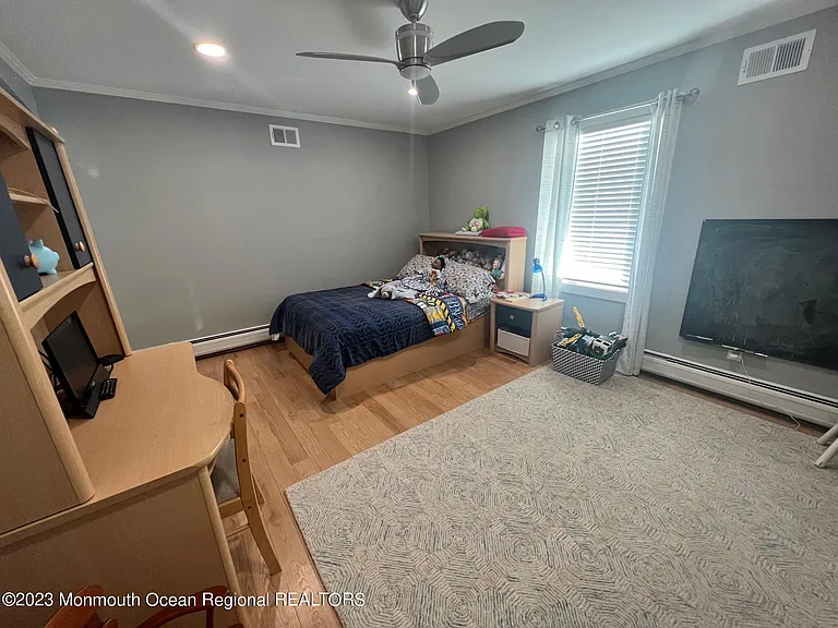 141 Osborne Ave — Photo 42