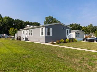 539 Harwood Ct #134, Eaton Rapids, MI 48827