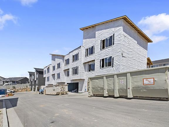 Photo as of 07-20-2022.