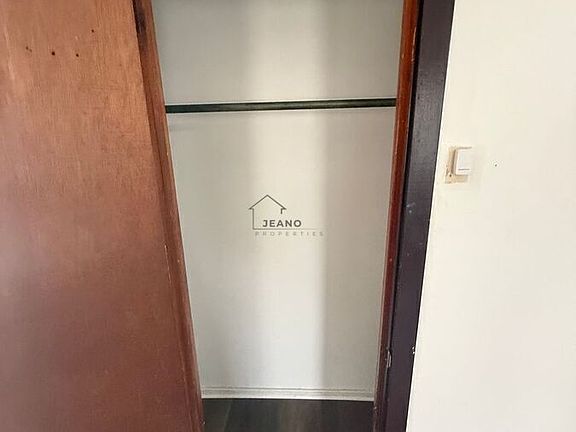 5th image of 1209 N North St #11