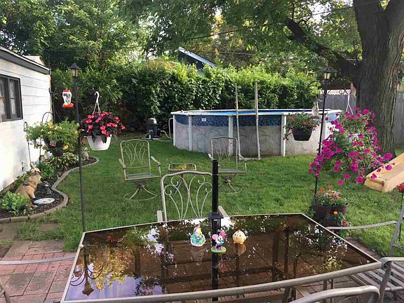 4th image of 3711 Seward Ave