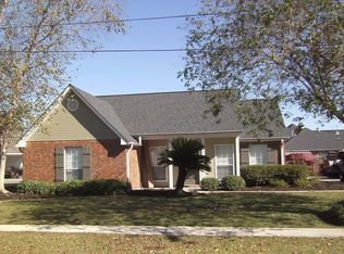 1920 S Angela St, Gonzales, LA 70737