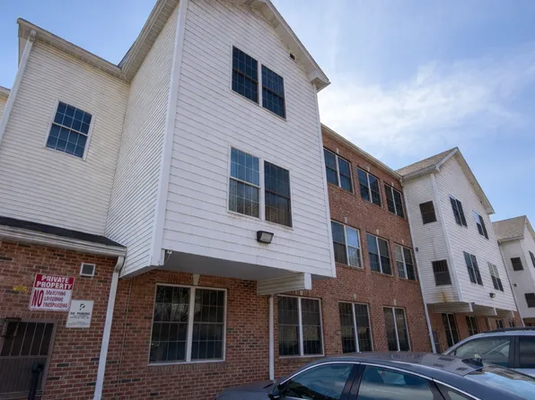 50 Adams St, Worcester, MA