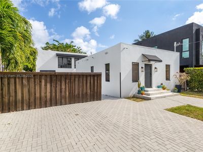 235 NW 39th St, Miami, FL, 33127