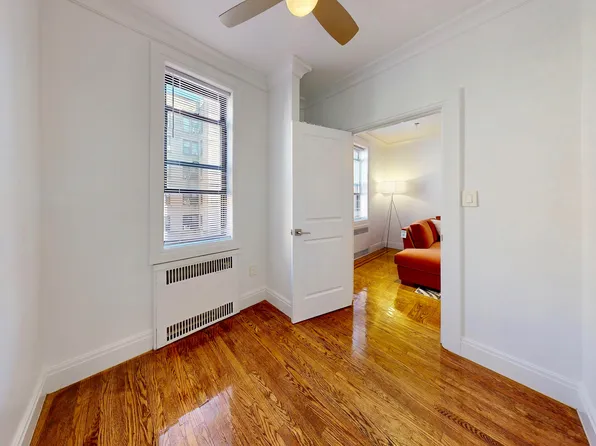 1150 Brighton Beach Avenue image 15 of 18