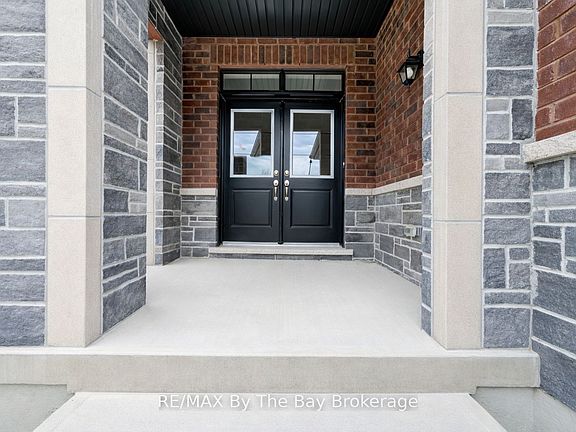 4th image of 12 Misty Ridge Rd