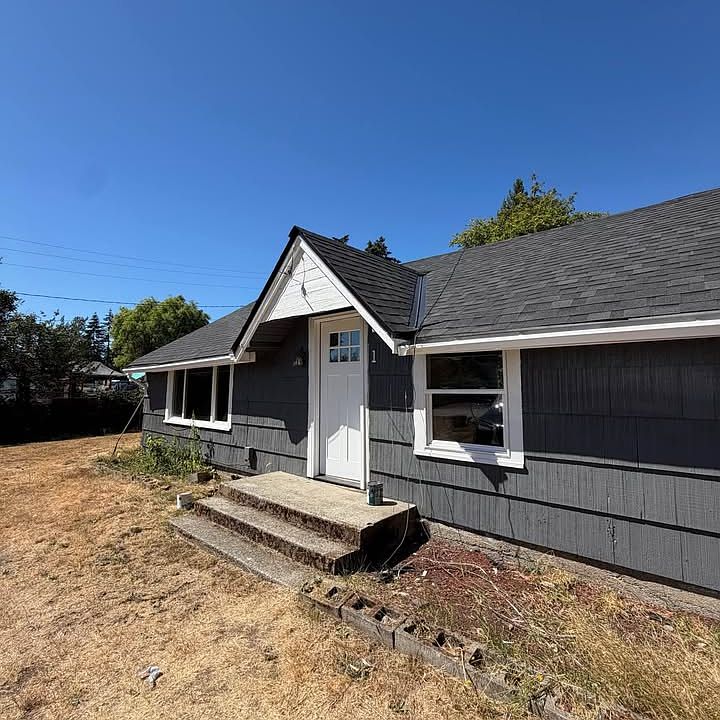 1st image of 3658 NW Munson St #A