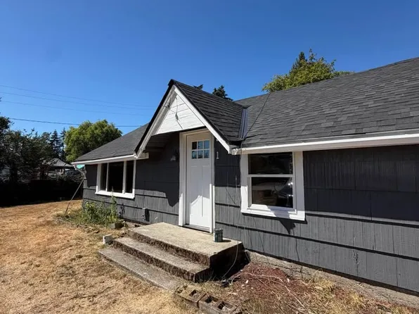 3658 NW Munson St #A, Silverdale, WA 98383
