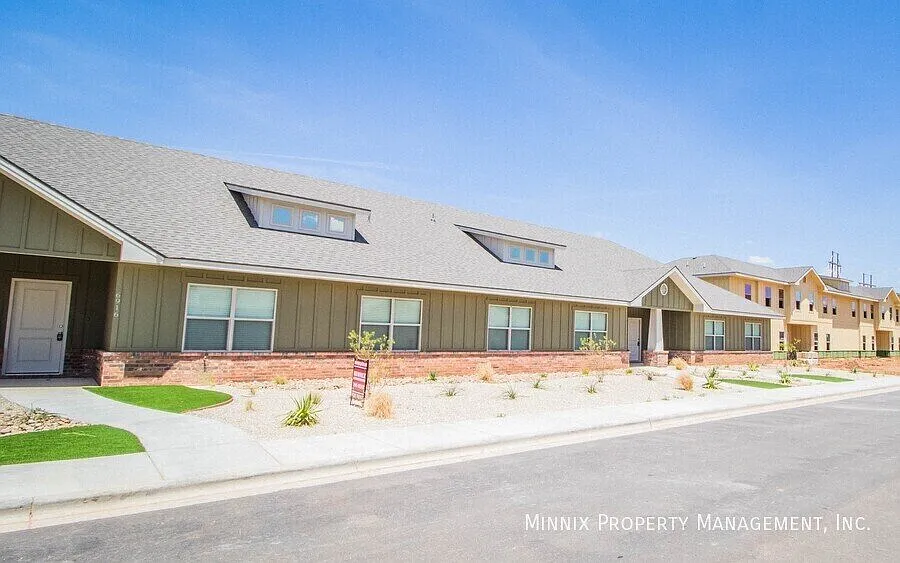 3 bedroom/ 2 bath | Frenship ISD | 6916 20th St. — Photo 3