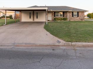 622 SW 61st St, Lawton, OK 73505