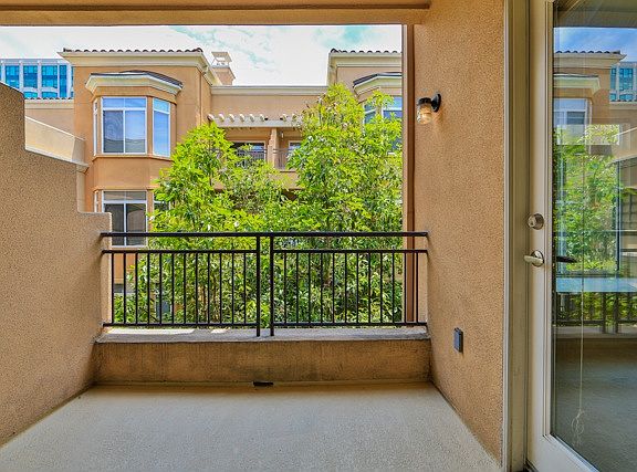 5th image of 2400 5th Ave Unit 305