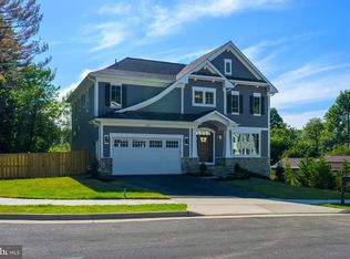 313 Cabin Rd SE, Vienna, VA 22180