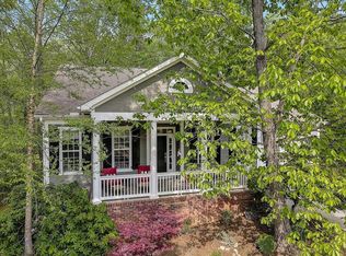 46 Caddis Ct, Asheville, NC 28806
