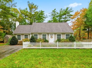 42 Overlook Circle, Waquoit, MA 02536