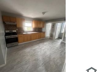 553 S 10th St APT 2, Newark, NJ 07103
