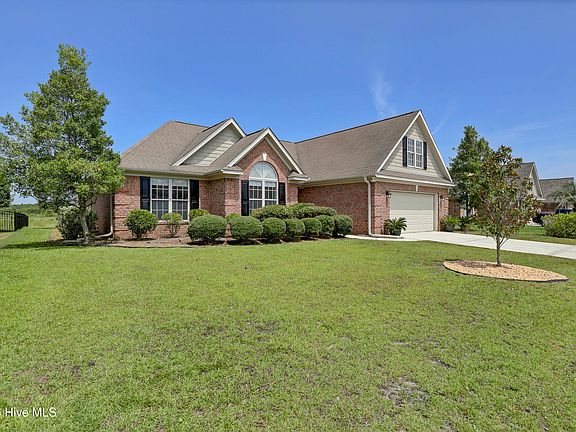 3rd image of 341 Highlands Drive