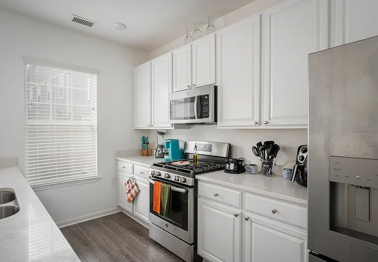 2040 Canning Pl #1 — Photo 10